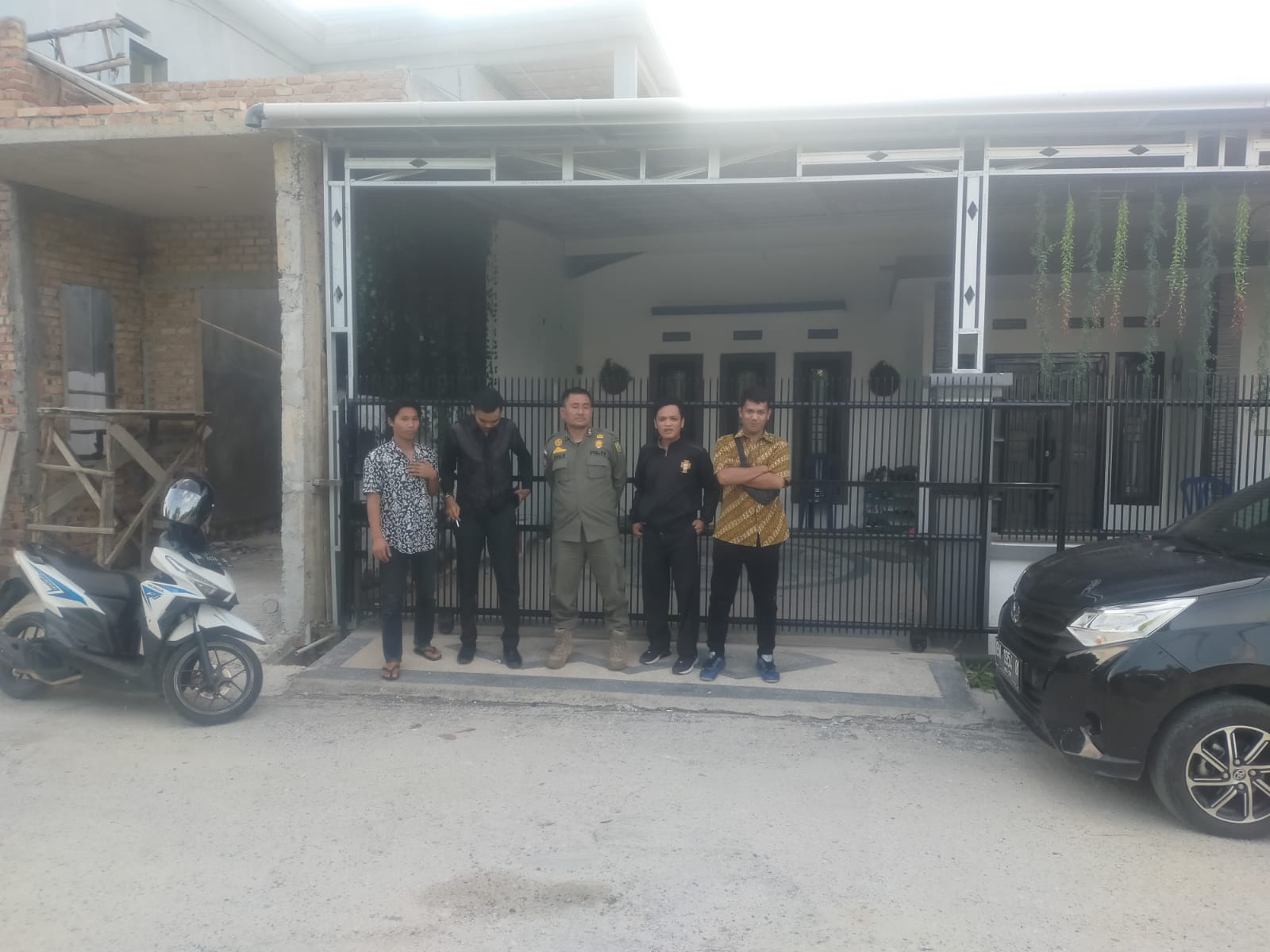 Satgas IBF Amankan Kediaman Investasi Bodong Rahmad Is Ambo di Pekanbaru