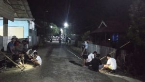 Karang Taruna Banggele Gotongroyong Buat Persiapan Tumbilotohe