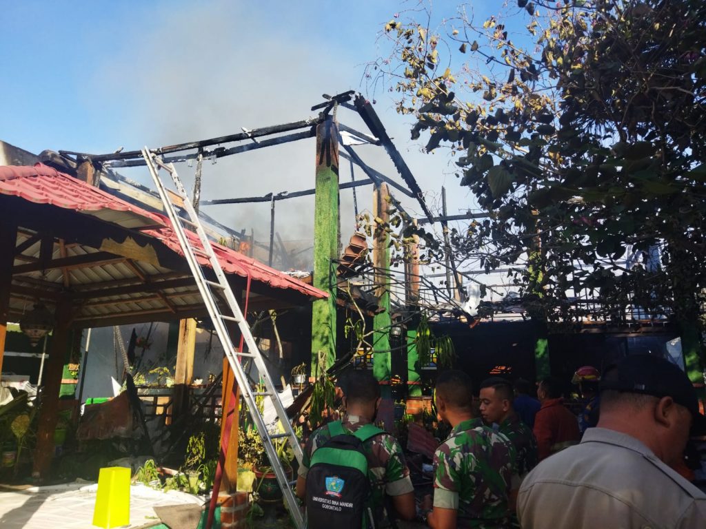 Satu Rumah di Ipilo Ludes Terbakar