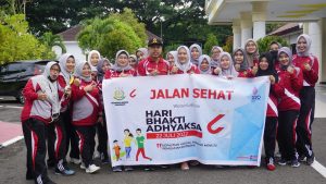 Semarakkan Hari Bakti Adhyaksa ke-62, Kejari Pohuwato Gelar Jalan Santai dan Doorprize