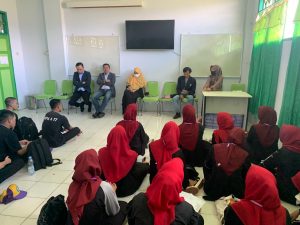 Kaprodi Komunikasi Unisan Sambut Baik Maba Dalam PKKMB