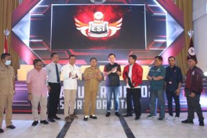Hadiri Opening Ceremony Piala Gubernur ESI Gorontalo, Ini Permintaan Penjagub