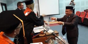 Arifin H. Jakani Resmi Sandang Gelar Doktor Bidang Antropologi Unhas