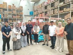 Respons Aduan Masyarakat, Komisi II Monitoring Ketersediaan Beras di Indogrosir